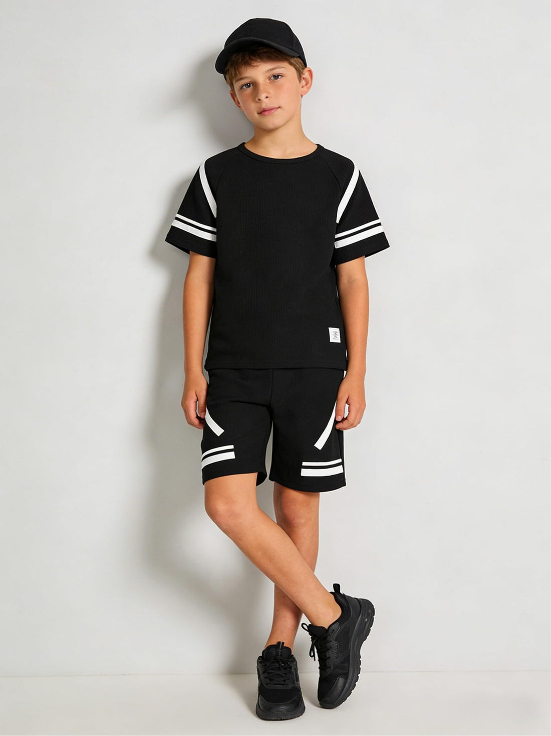Tween Boys Printed T-Shirt and Shorts 2-Piece Set